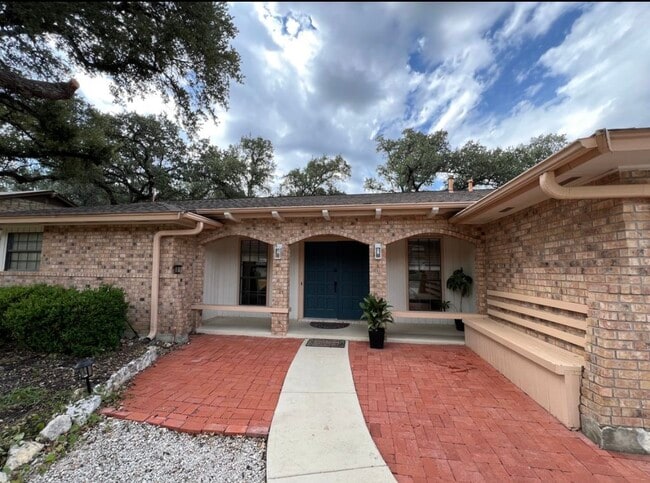 Building Photo - 4422 Meredith Woods St