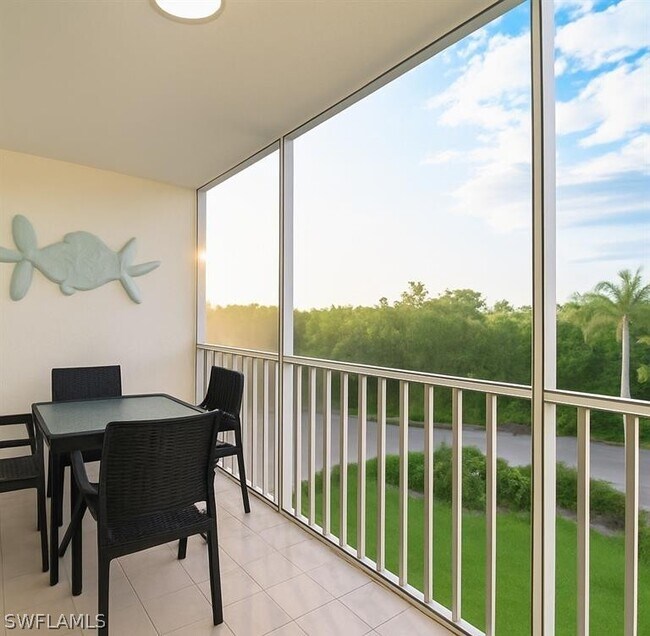 5 Bluebill Ave Unit 305/405