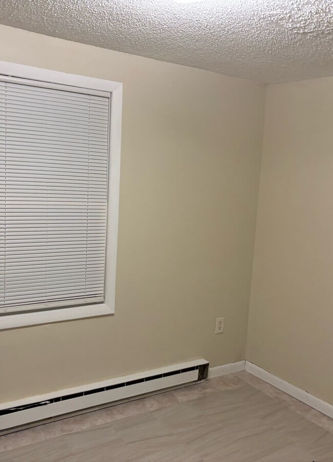 Photo - 114-112 Cooke Property Unit 6