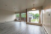1 habitación, 1 baño - 750 pies cuadrados - Balcón grande - Sala de estar/comedor