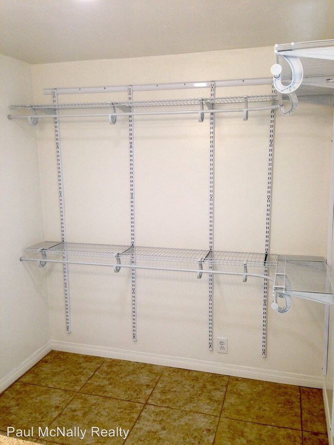 Photo - 4 br, 2 bath House - 128 Dahlia Avenue