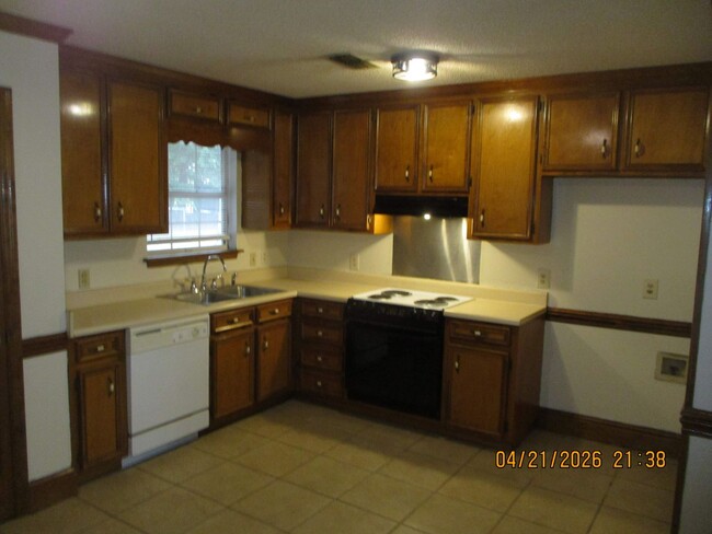 Photo - 103 Acacia Ct