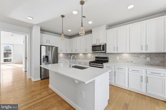 Photo - 13331 Launders St