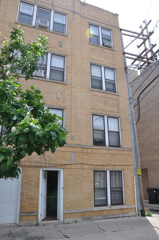 Photo - 3917 N Southport Ave Unit 2E
