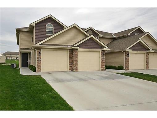 Fox Creek Townhomes - Fox Creek Townhomes
