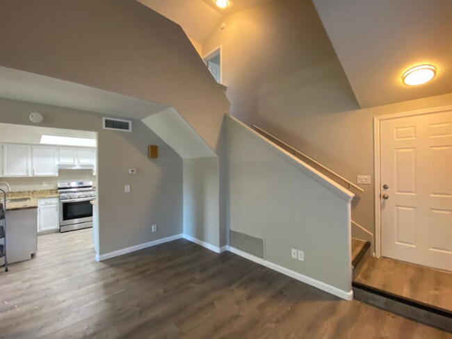 Photo - 2333 W Garden Dr Unit 2333