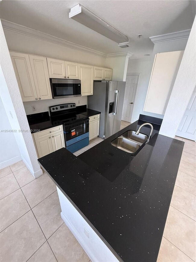 Building Photo - 21100 SW 87th Ave Unit 304