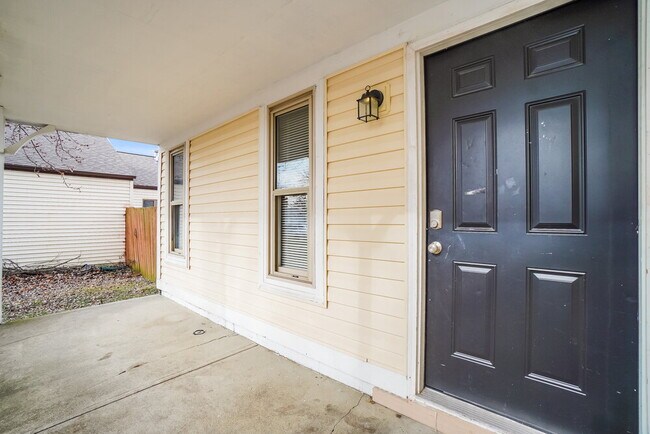 Photo - 1086 Pacific Ct