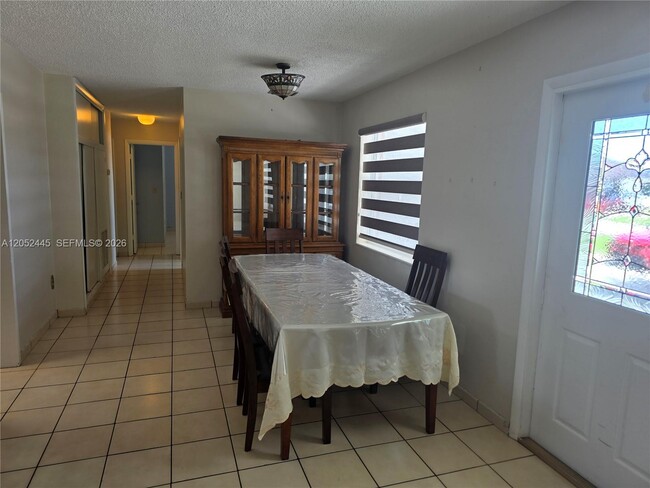 Photo - 8035 NW 185th St