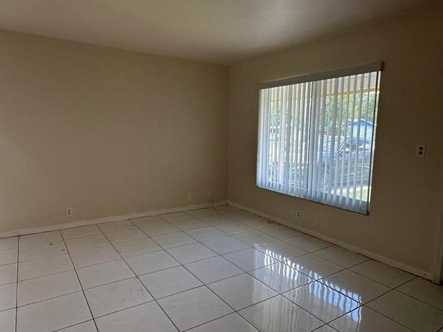 1316 NW 15th Pl