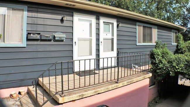 Photo - $1,095 | 2 Bedroom, 1 Bathroom Apartment | Cat Friendly* | Available for an August 1st, 2026 Move...