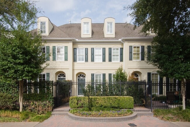 Photo - 5144 Chevy Chase Dr