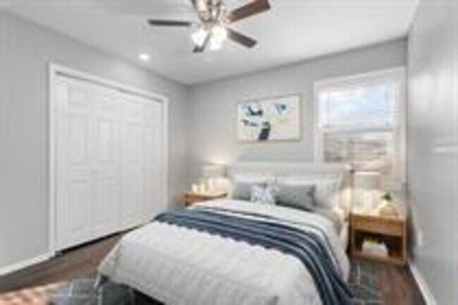 Photo - 606 NW Valleybrook Rd