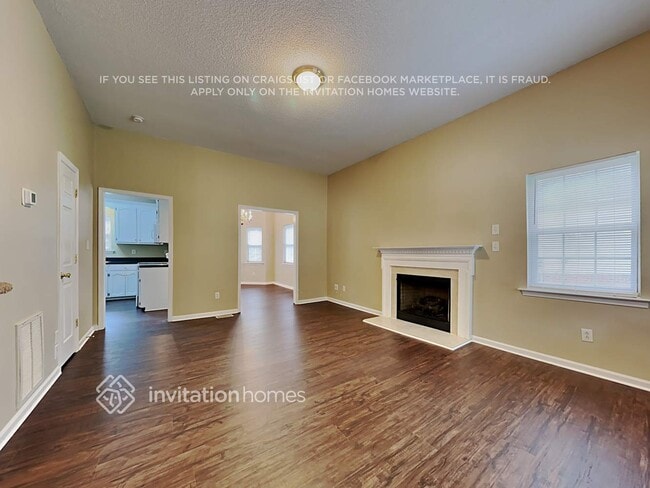 Photo - 145 Silver Birch Ln