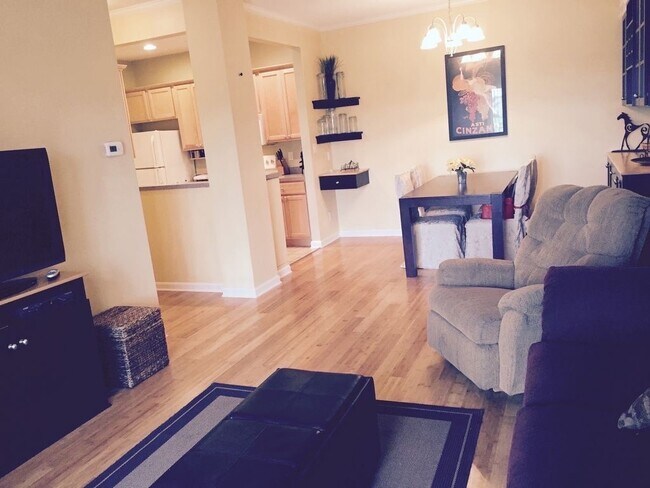 Photo - Milwaukee, WI Unit 42