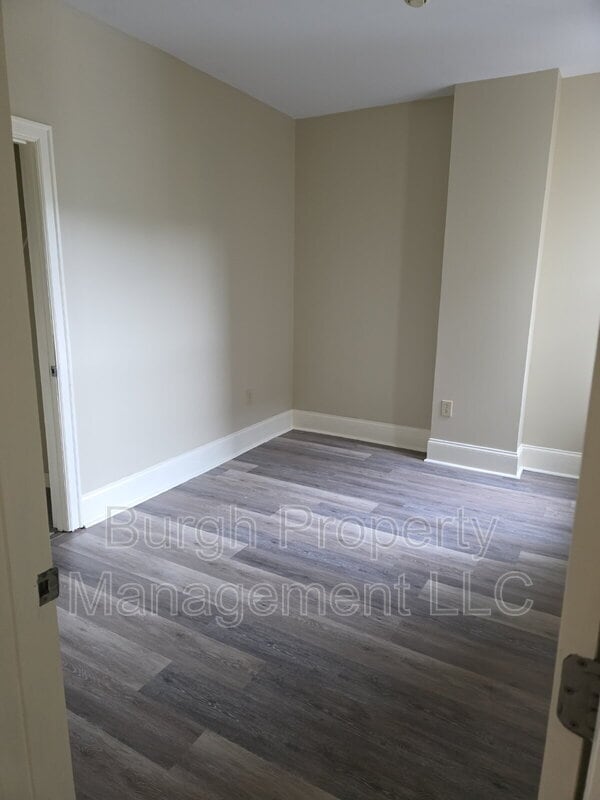 Building Photo - 1009 Penn Ave Unit #42 Rental