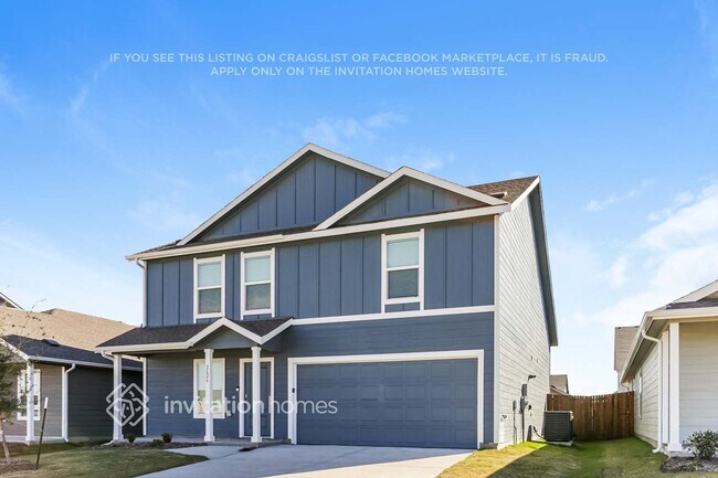 Building Photo - 2626 Bartlett St