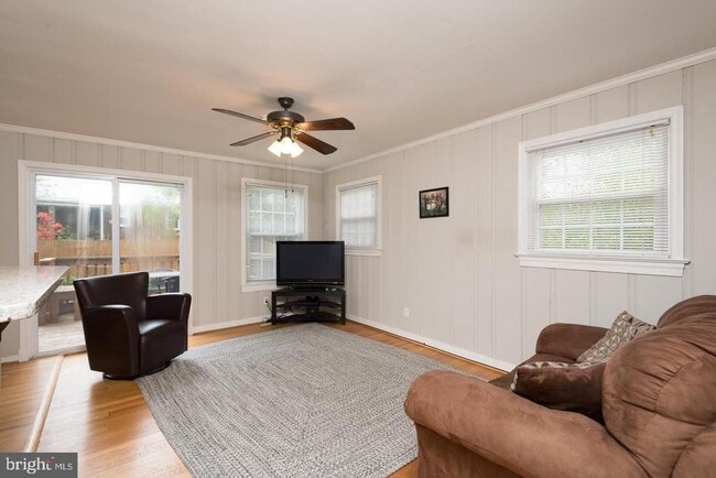 Photo - 5106 25th Pl N