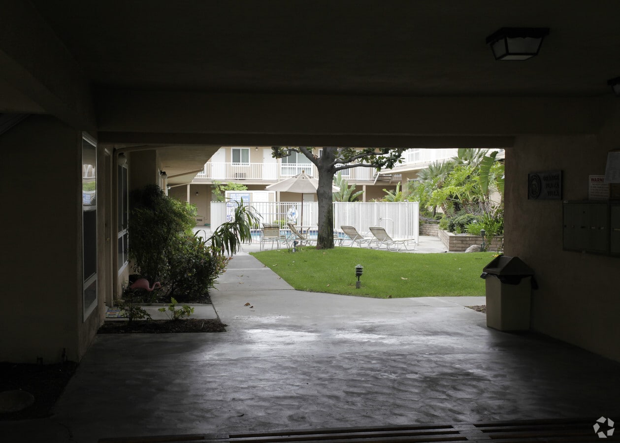 Orange Plaza Villa - Orange Plaza Villa