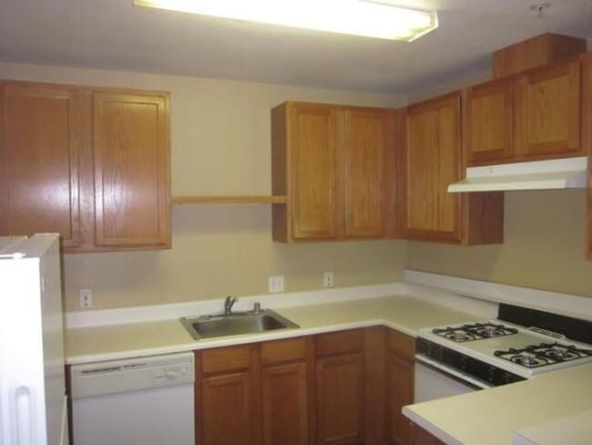 Photo - Spacious Condo in a Gated Community in Tracy Unit 105