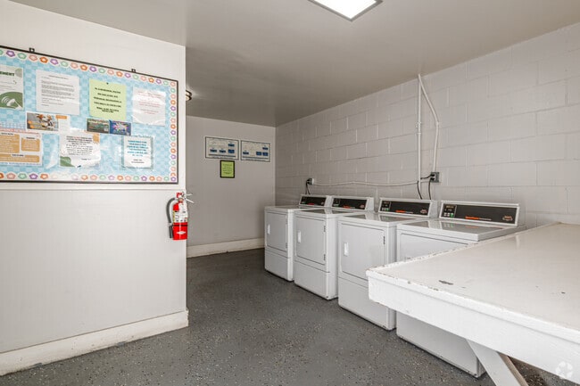 Laundry Center
