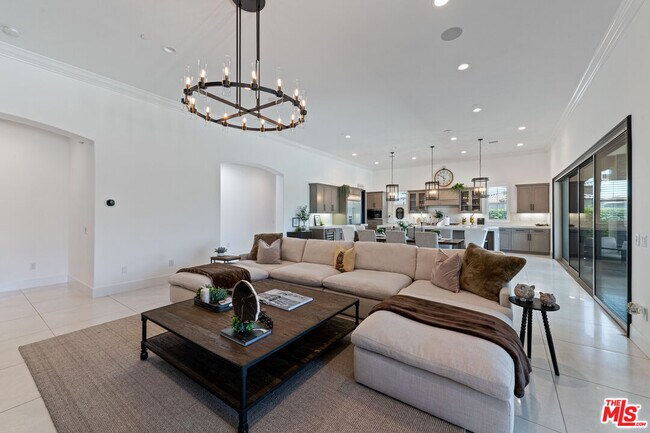55140 Spring Creek Ct