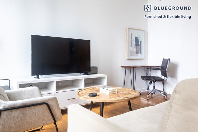 Photo - 635 W 42nd St Unit FL12-ID1861