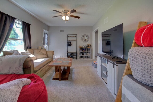 Photo - 3 bed home