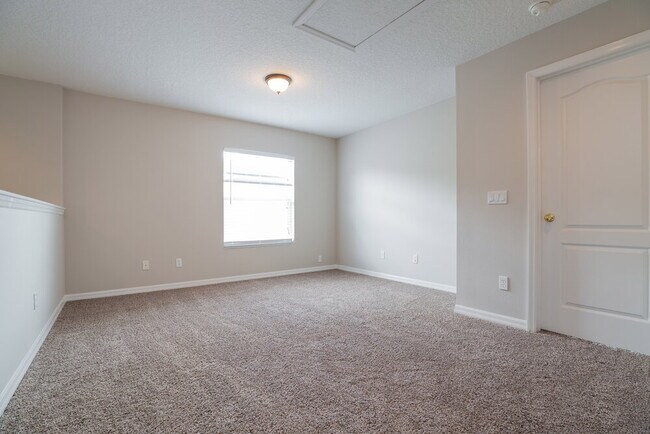 Photo - 1725 Portcastle Cir