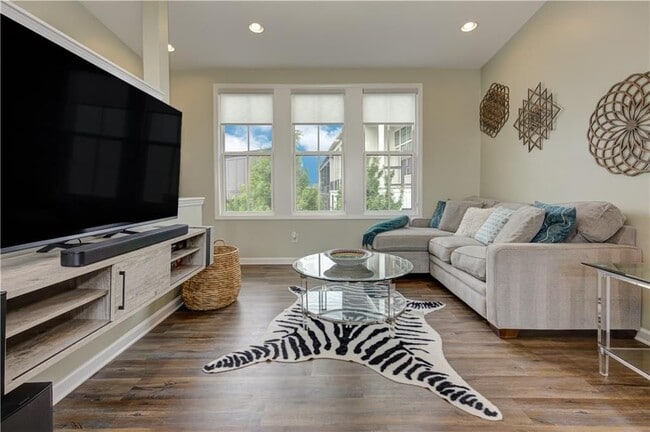 Photo - 1215 Cushenberry Ln