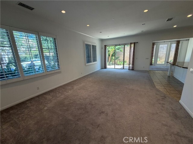 Photo - 72 Gardenhouse Way