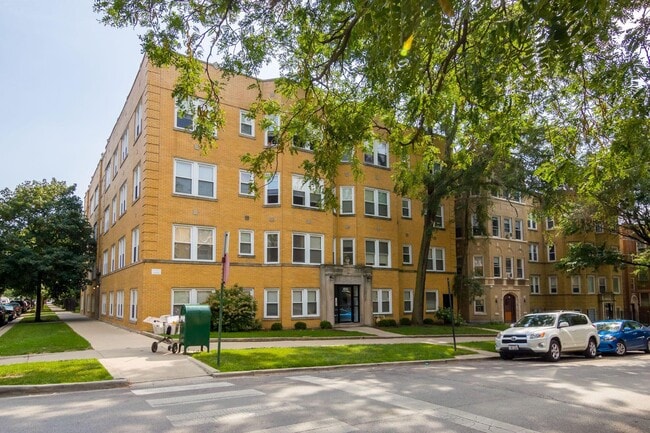 Arthur Apartments