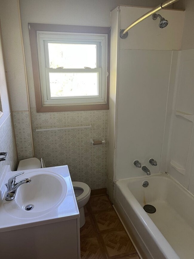 Photo - Spacious 2 bedroom house in Penn Hills!!!