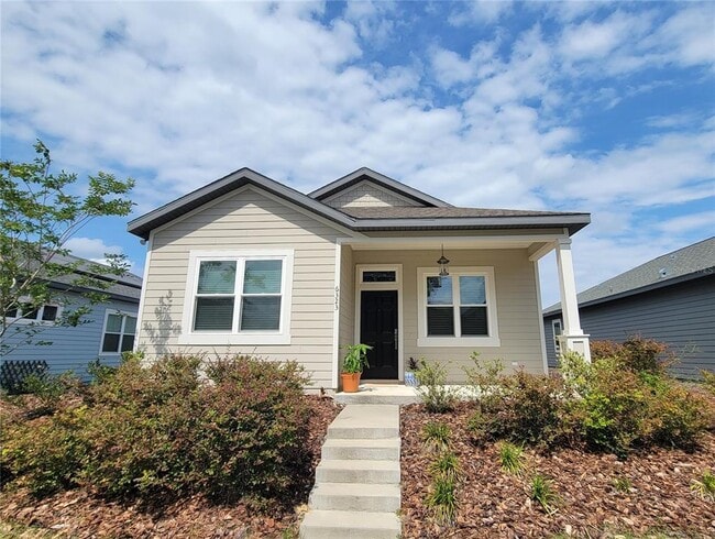 Building Photo - 6323 SW 47th Terrace