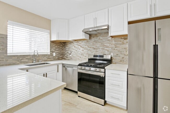 Building Photo - 1234 Wellesley Ave Rental