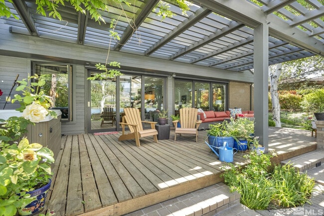 Photo - 2625 Spinnaker Dr