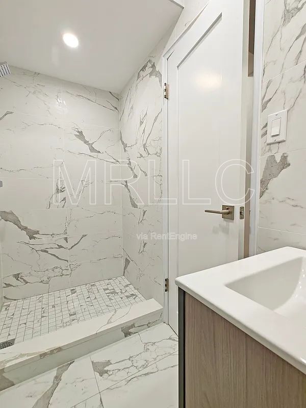 Photo - 100 Remsen St Unit 3a