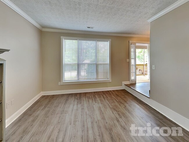 Photo - 3520 Willow Tree Cir