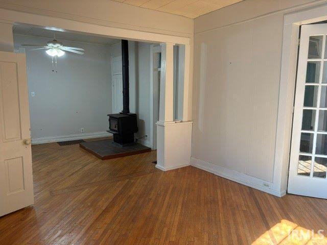 Photo - 817 W 6th St