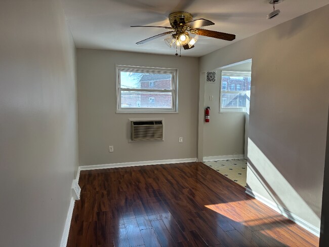 Photo - 1961 Carter Rd