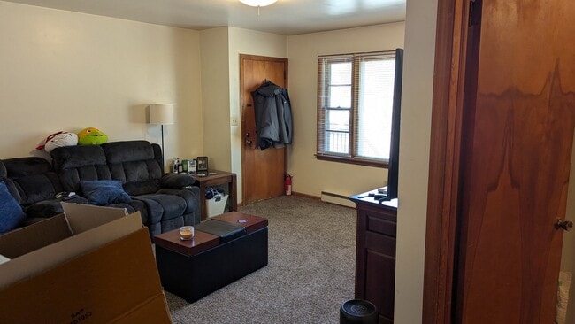 Photo - 1706 Boxwood Dr Unit B