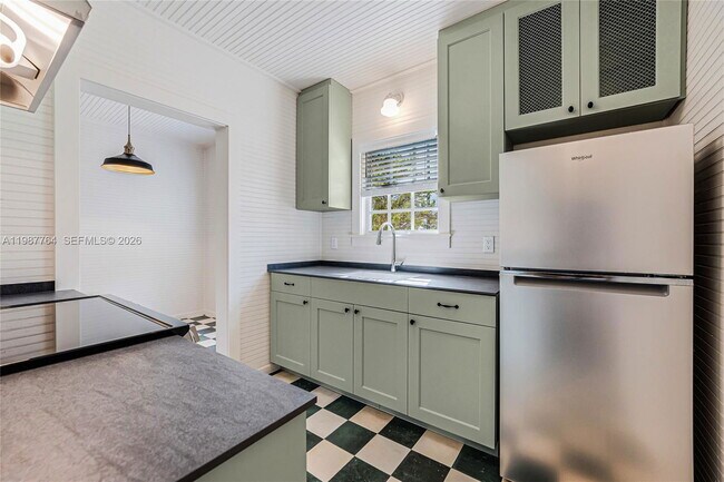 Photo - 3826 Oak Ave