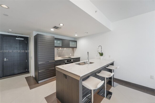 Photo - 200 Biscayne Blvd Way Unit 3613