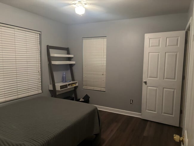 Photo - 1624 N Cherry St