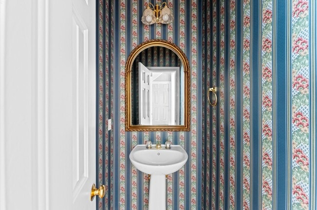 Photo - 4414 Riverside Oaks Dr