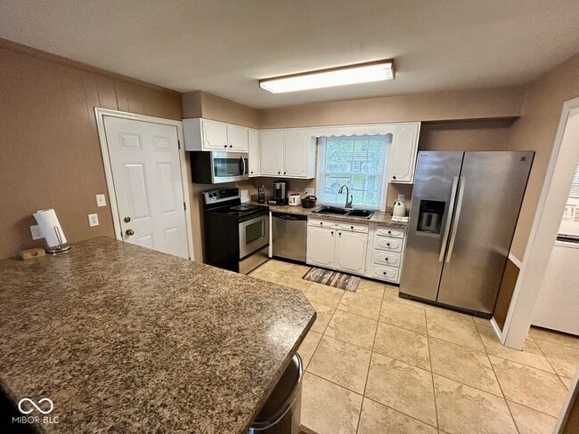 Photo - 10329 N Delaware St