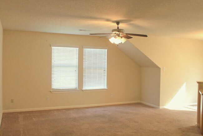 Photo - 603 Wades Way Unit C