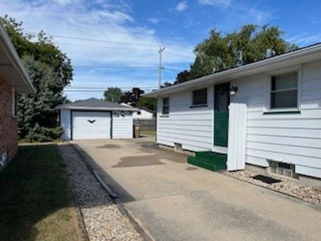Photo - Charming 3 Bedroom, 1.5 Bath Home on the S...