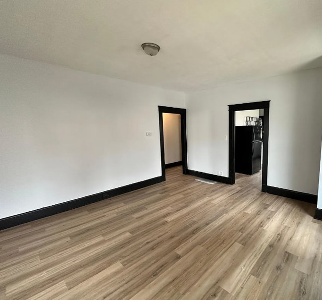 Photo - 931 Olive Ave