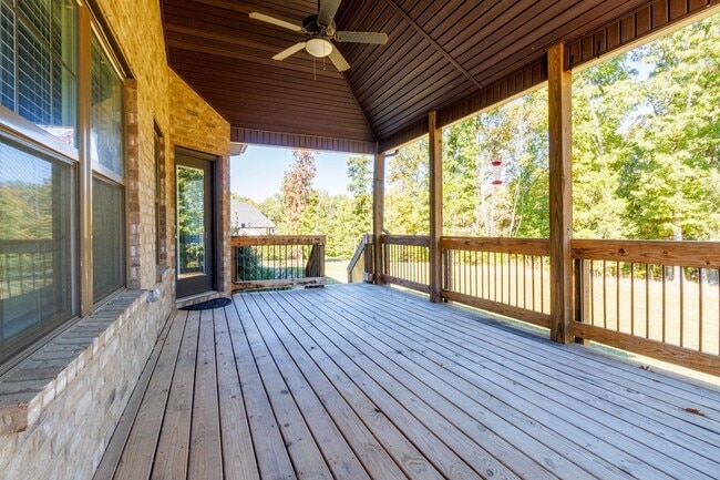 Photo - 1601 Wonderboy Ct